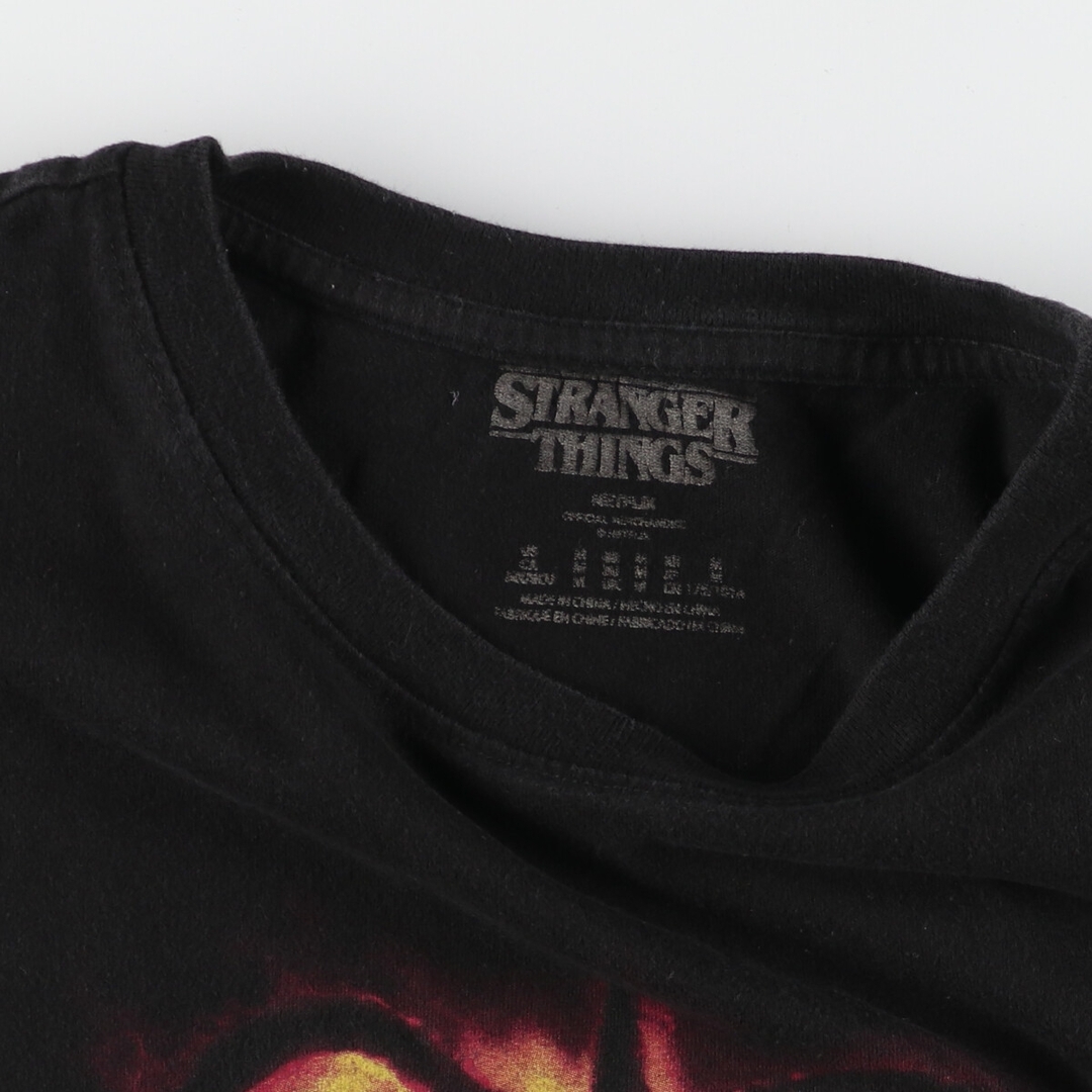 古着 NETFLIX STRANGER THINGS ストレンジャーシングス 映画 ムービーTシャツ メンズM /eaa438958 メンズのトップス(Tシャツ/カットソー(半袖/袖なし))の商品写真