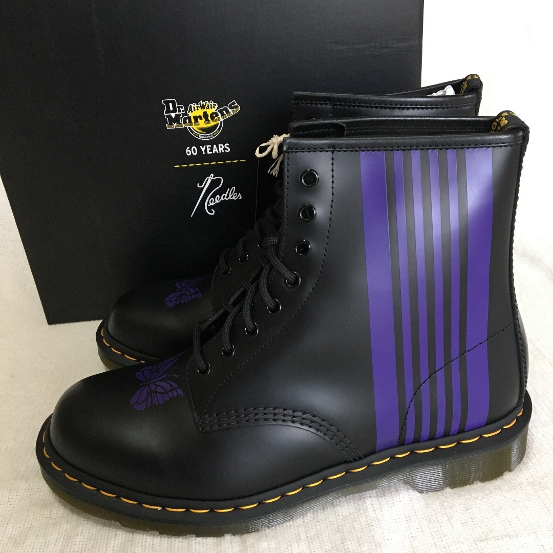 Needles(ニードルス)の新品 28cm DR. MARTENS x NEEDLES 8ホールブーツ メンズの靴/シューズ(ブーツ)の商品写真