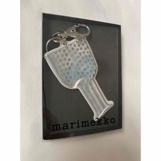 マリメッコ(marimekko)のマリメッコ　リフレクター　キッピス　新品未使用　キーホルダー(キーホルダー)