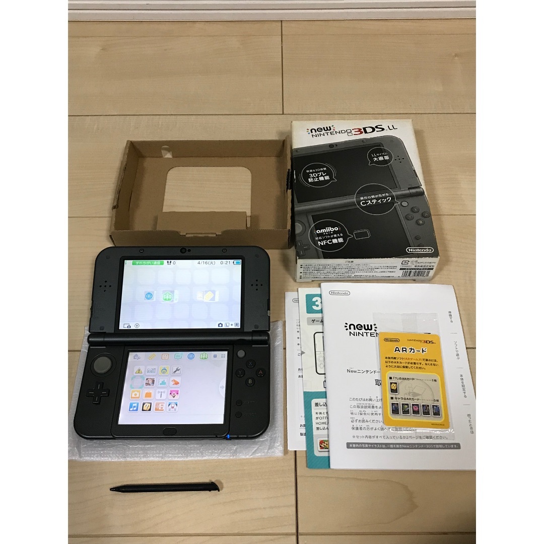 ニンテンドー3DS(ニンテンドー3DS)の液晶美品✨Newニンテンドー3DS LL 本体✨ エンタメ/ホビーのゲームソフト/ゲーム機本体(携帯用ゲーム機本体)の商品写真