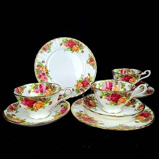 ロイヤルアルバート(ROYAL ALBERT)の◇美品 ◆ ロイヤルアルバート　オールドカントリーローズ　トリオ　3客(食器)