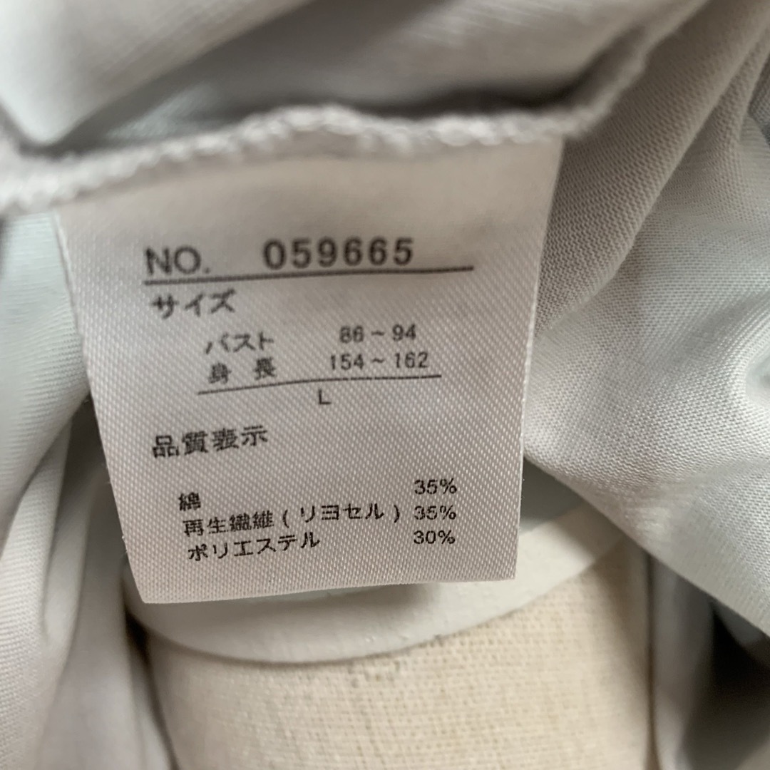 Brillage ブリアージュ Tシャツ Lサイズ 灰色 グレー 半袖 無地 レディースのトップス(Tシャツ(半袖/袖なし))の商品写真