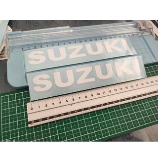 スズキ SUZUKI ステッカー 2枚セット 180mm×25mm(ステッカー)