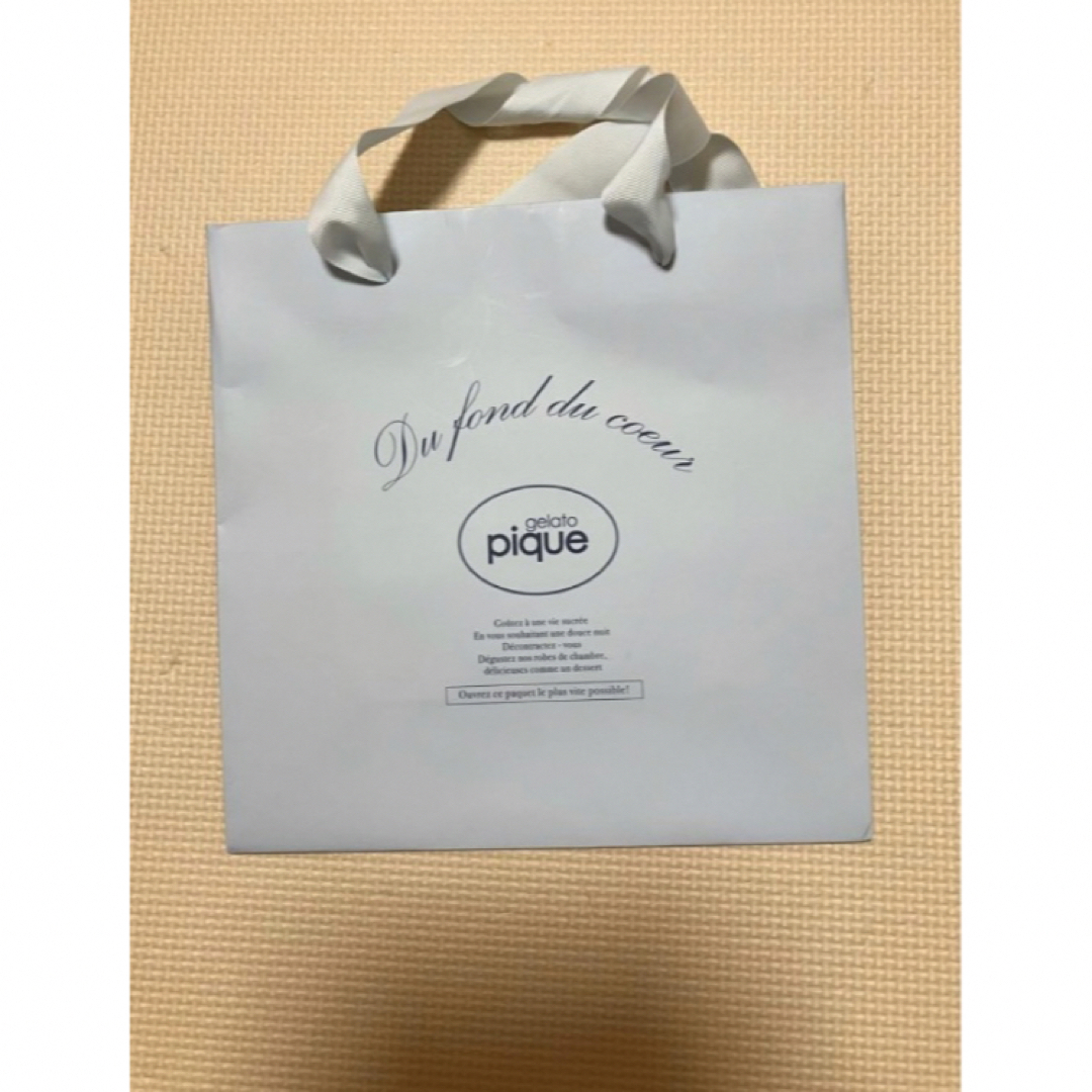 gelato pique(ジェラートピケ)のジェラートピケ　ショップ　袋　ショッパー　紙袋 レディースのバッグ(ショップ袋)の商品写真
