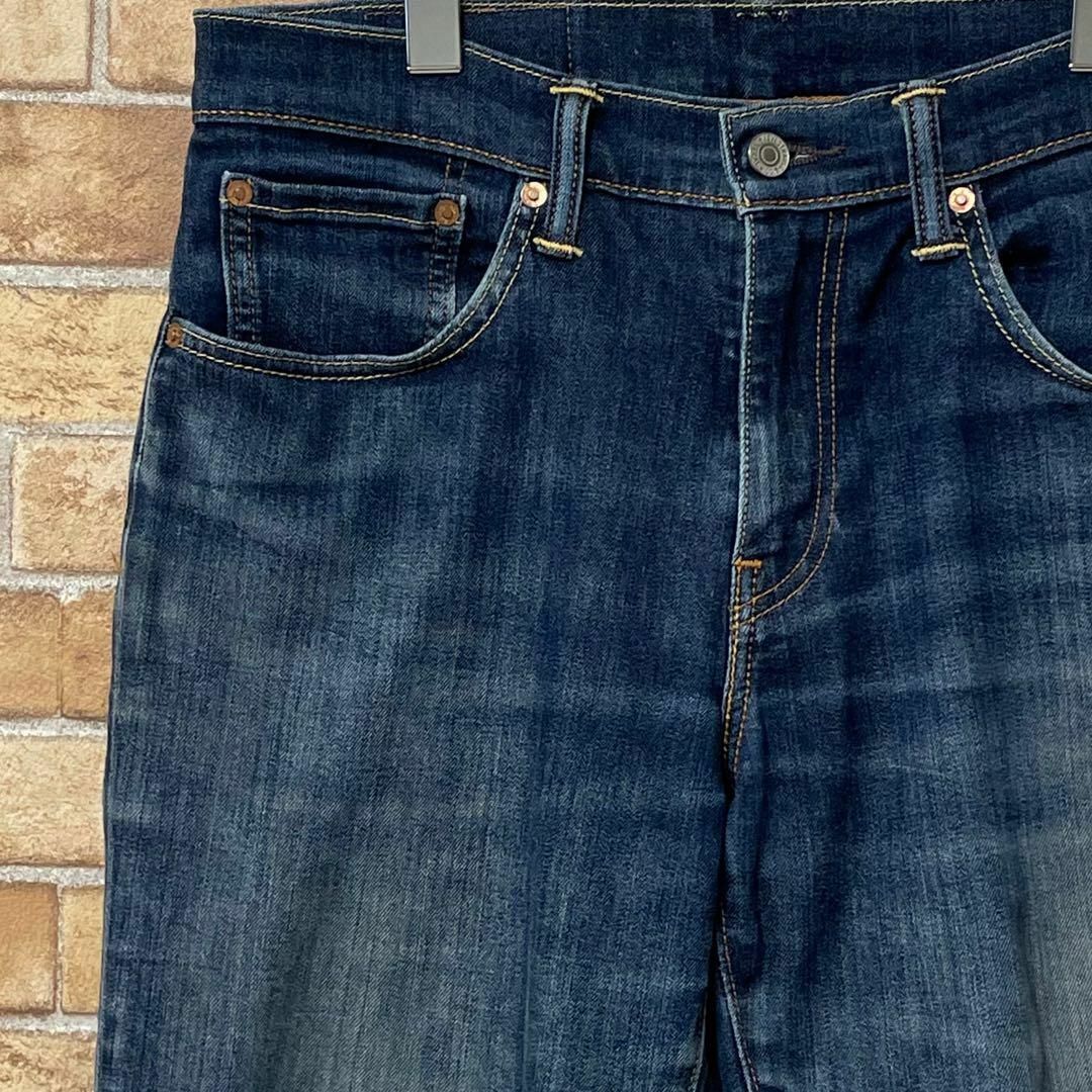 Levi's(リーバイス)のリーバイス　502　デニム　ジーンズ　ジーパン　革パッチ　ダメージ　31/32 メンズのパンツ(デニム/ジーンズ)の商品写真