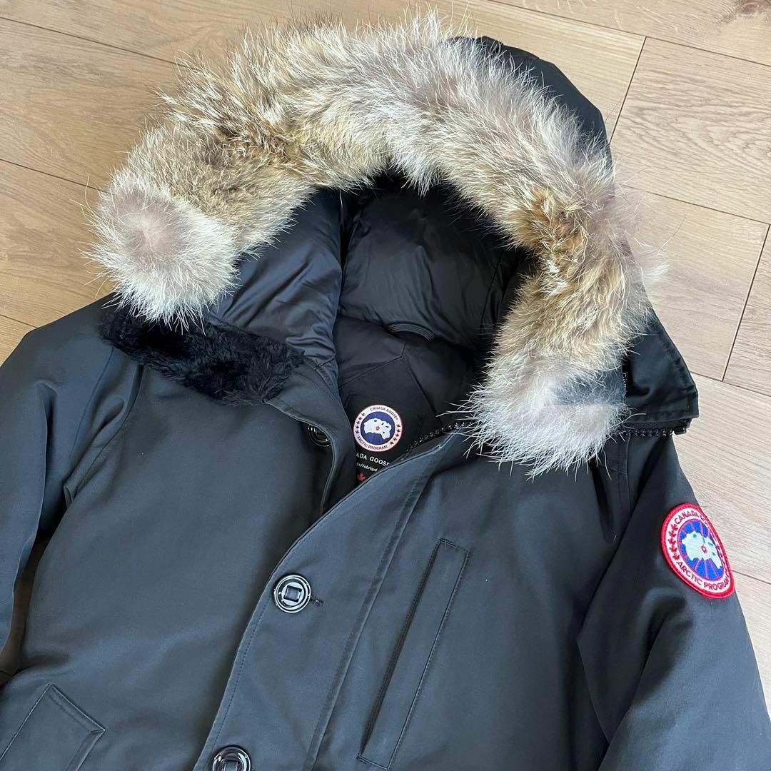 CANADA GOOSE(カナダグース)のカナダグース　JASPER PARKA　黒　ブラック　XSサイズ　ファー　ダウン メンズのジャケット/アウター(ダウンジャケット)の商品写真