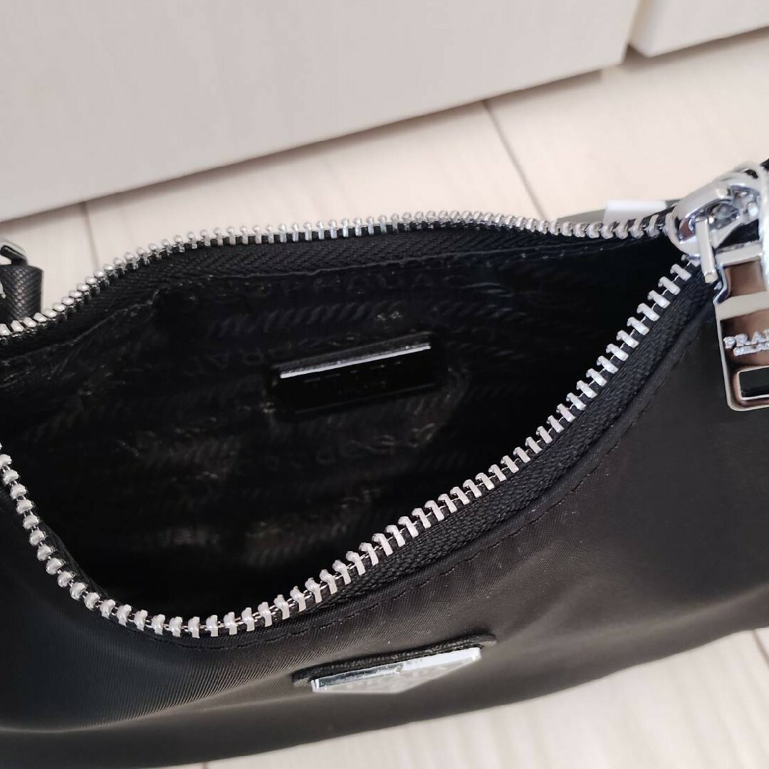 PRADA - PRADA ショルダーバッグの通販 by Alice's shop|プラダならラクマ PRADA - PRADA ショルダーバッグの通販 by Alice's shop|プラダならラクマ