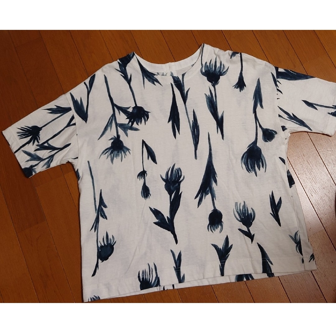 パラスパレス　半袖カットソー　Tシャツ レディースのトップス(Tシャツ(半袖/袖なし))の商品写真