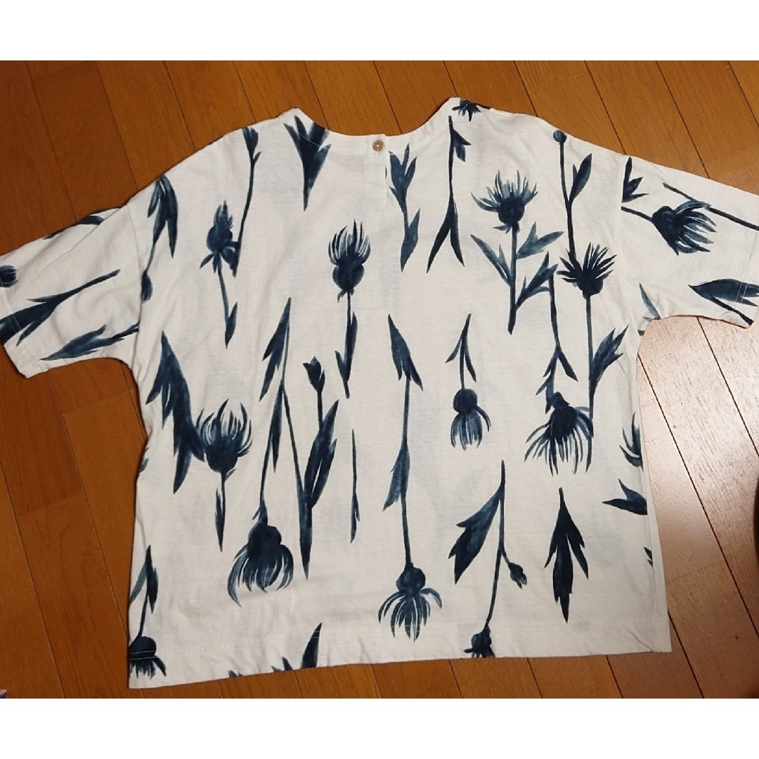 パラスパレス　半袖カットソー　Tシャツ レディースのトップス(Tシャツ(半袖/袖なし))の商品写真