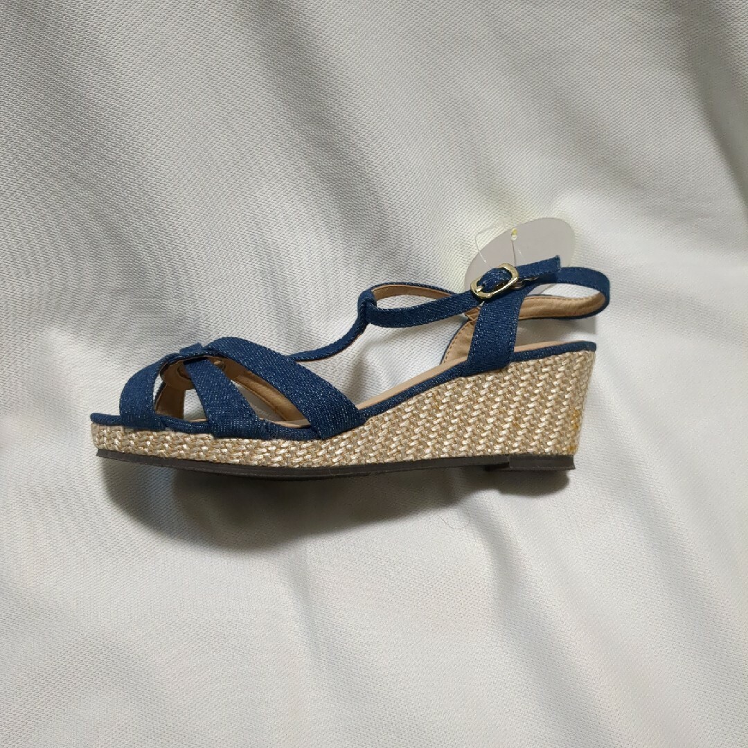 Tストラップサンダル/M/ヒール約6cm/インディゴブルー(未使用) レディースの靴/シューズ(サンダル)の商品写真