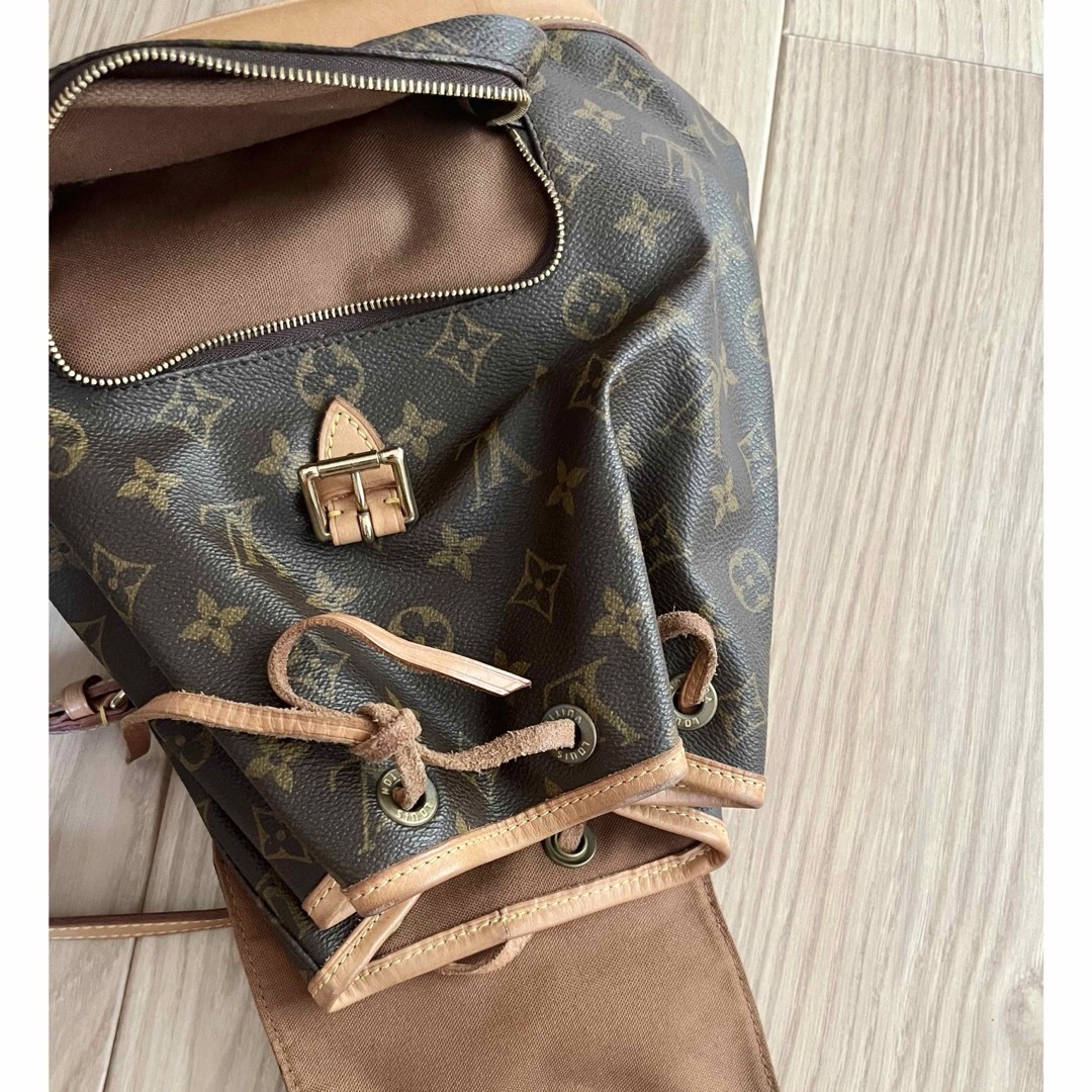 LOUIS VUITTON(ルイヴィトン)のルイヴィトン　リュック　バッグ レディースのバッグ(ハンドバッグ)の商品写真