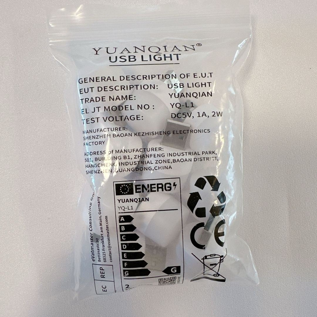 USBナイトライト ミニUSB常夜灯 LEDライト USBライト インテリア/住まい/日用品のライト/照明/LED(その他)の商品写真