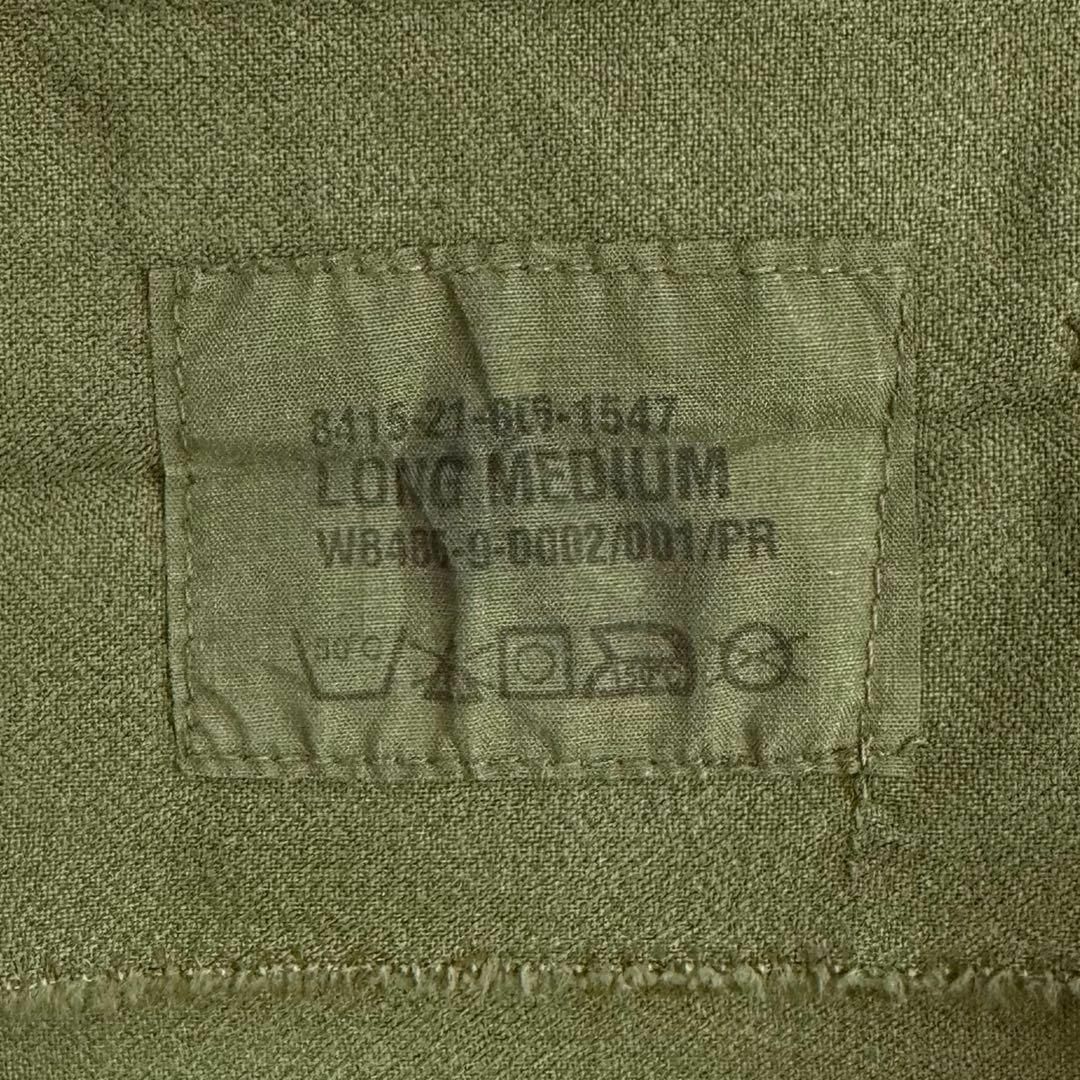 カナダ軍　コンバットフィールドジャケット　ミリタリー　軍モノ　マルチポケット　M メンズのジャケット/アウター(ミリタリージャケット)の商品写真