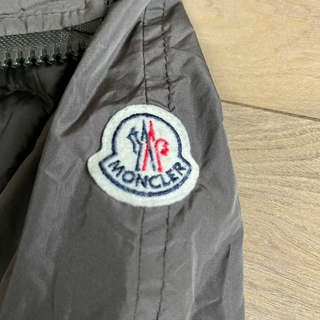 MONCLER(モンクレール)のモンクレール　sacai　コラボ　SACHIYO　ダウンジャケット　コート　２ レディースのジャケット/アウター(ダウンジャケット)の商品写真