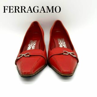 サルヴァトーレフェラガモ(Salvatore Ferragamo)のFERRAGAMO フェラガモ パンプス レッド 赤(ハイヒール/パンプス)