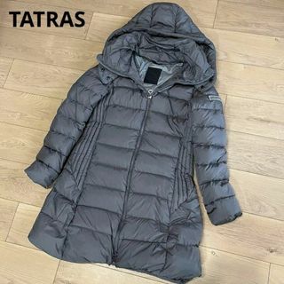 タトラス(TATRAS)のタトラス　18AW　ダウンコート　POLITEAMA　グレー　フード付き　３(ダウンジャケット)