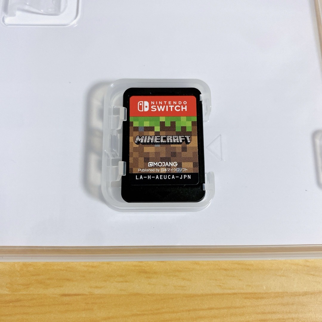 Nintendo Switch(ニンテンドースイッチ)のMinecraft  マインクラフトSwitch エンタメ/ホビーのゲームソフト/ゲーム機本体(家庭用ゲームソフト)の商品写真