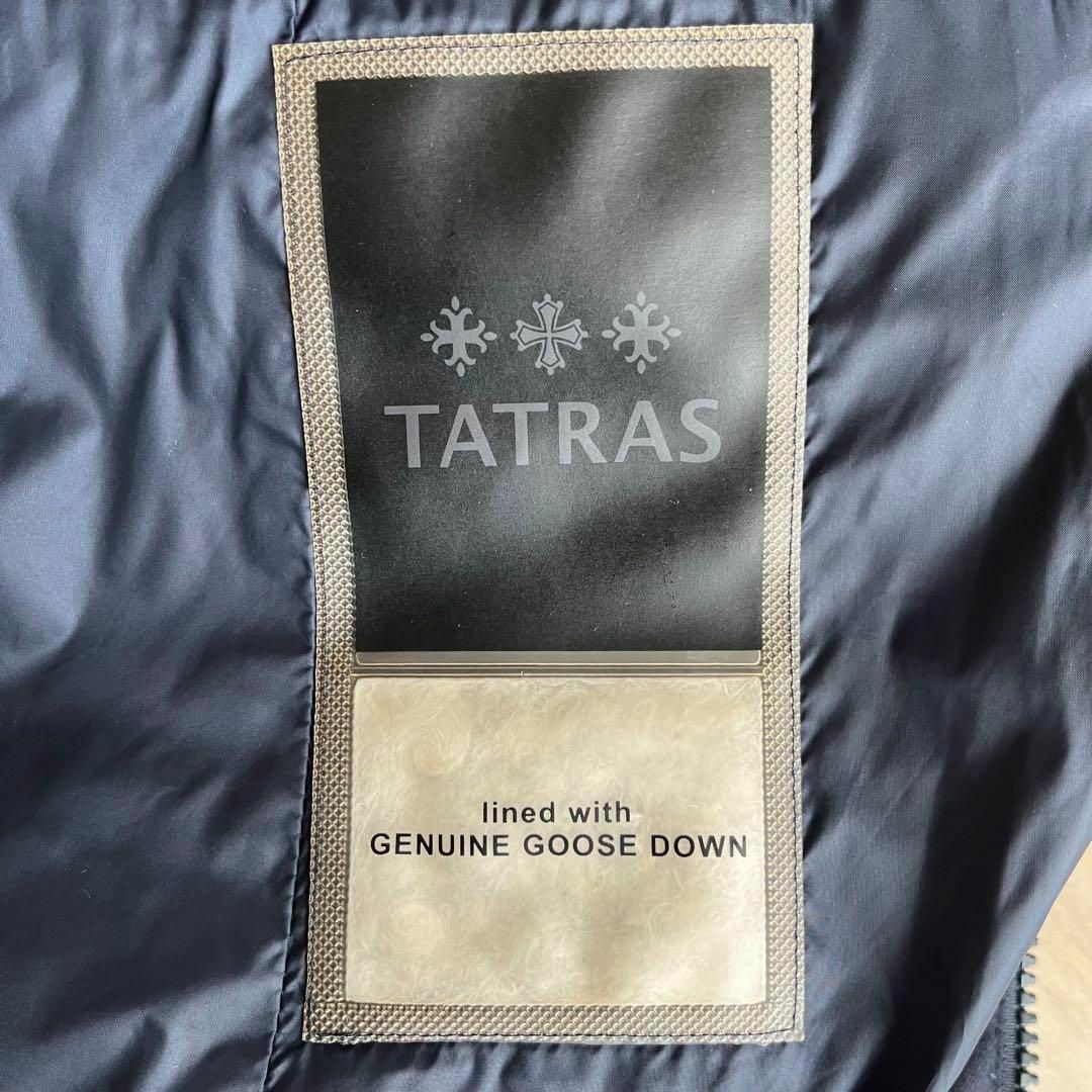 TATRAS(タトラス)のタトラス　20AW　LAVIANA　ウール　ネイビー　ダウンコート　ファー　０１ レディースのジャケット/アウター(ダウンジャケット)の商品写真