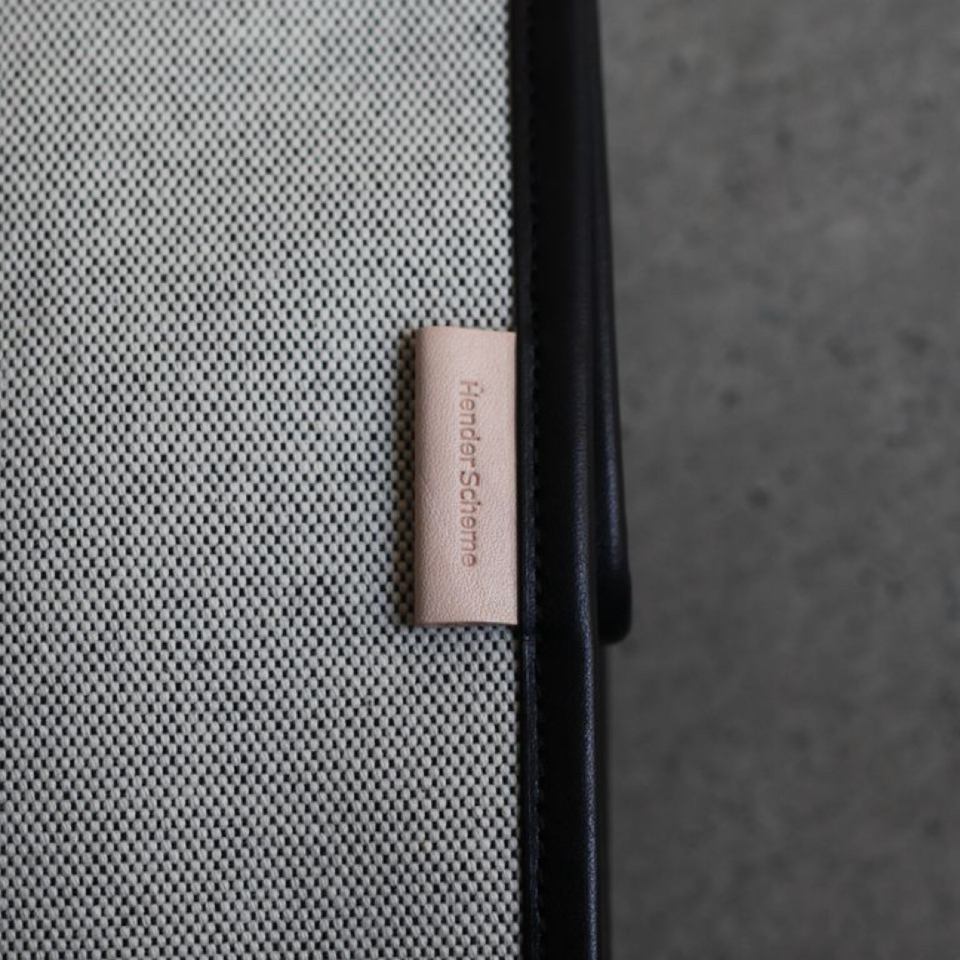 Hender Scheme(エンダースキーマ)のHender Scheme rectangle hand bag large レディースのバッグ(トートバッグ)の商品写真