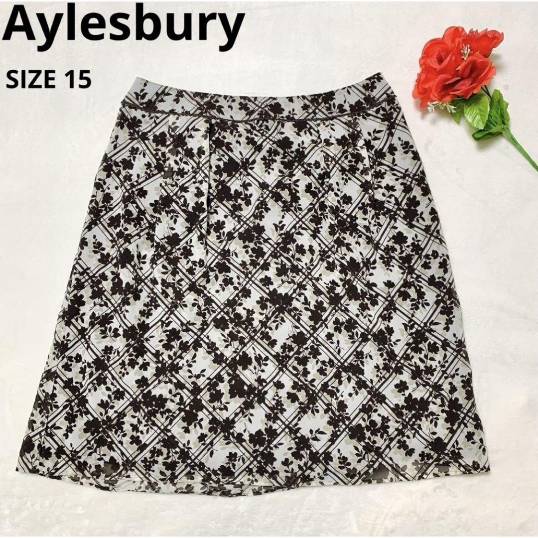 Aylesbury(アリスバーリー)の【極美品】Aylesbury ボタニカル柄 シフォン スカート 大きいサイズ レディースのスカート(ひざ丈スカート)の商品写真