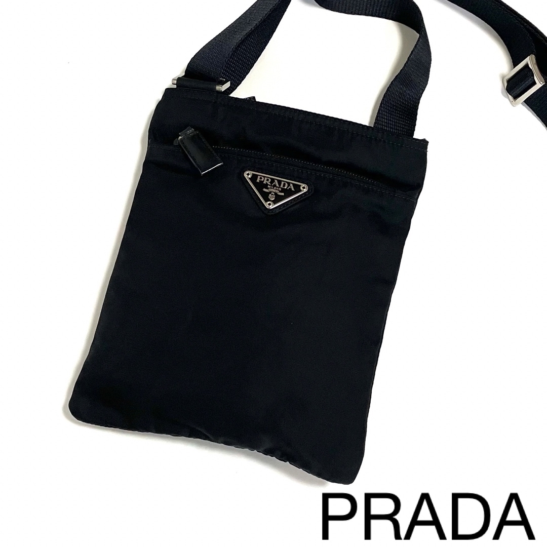 PRADA(プラダ)の【美品】PRADA プラダ　ミニショルダーバッグ　サコッシュ　黒 レディースのバッグ(ショルダーバッグ)の商品写真