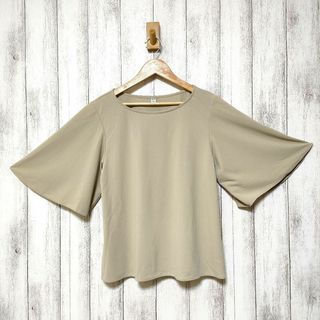 ユニクロ(UNIQLO)のUNIQLO ユニクロ (S)　クレープジャージーT　5分袖(シャツ/ブラウス(半袖/袖なし))