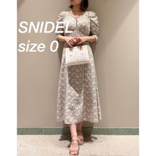 スナイデル(SNIDEL)のSNIDEL Sustainaバリエプリントワンピ(ロングワンピース/マキシワンピース)