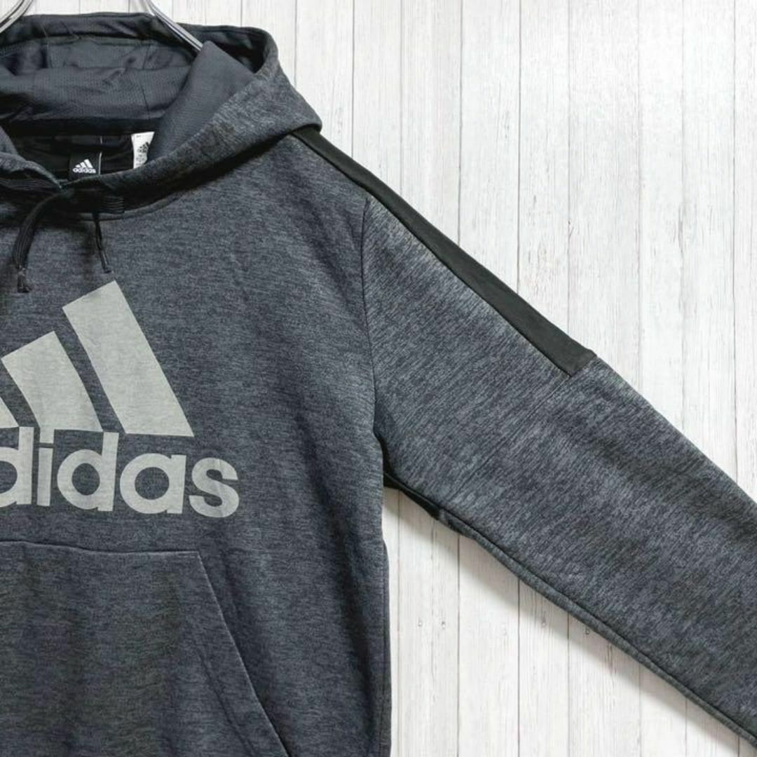 adidas(アディダス)のadidas　アディダス　パーカー　スウェット プルオーバー　グレー　M メンズのトップス(パーカー)の商品写真