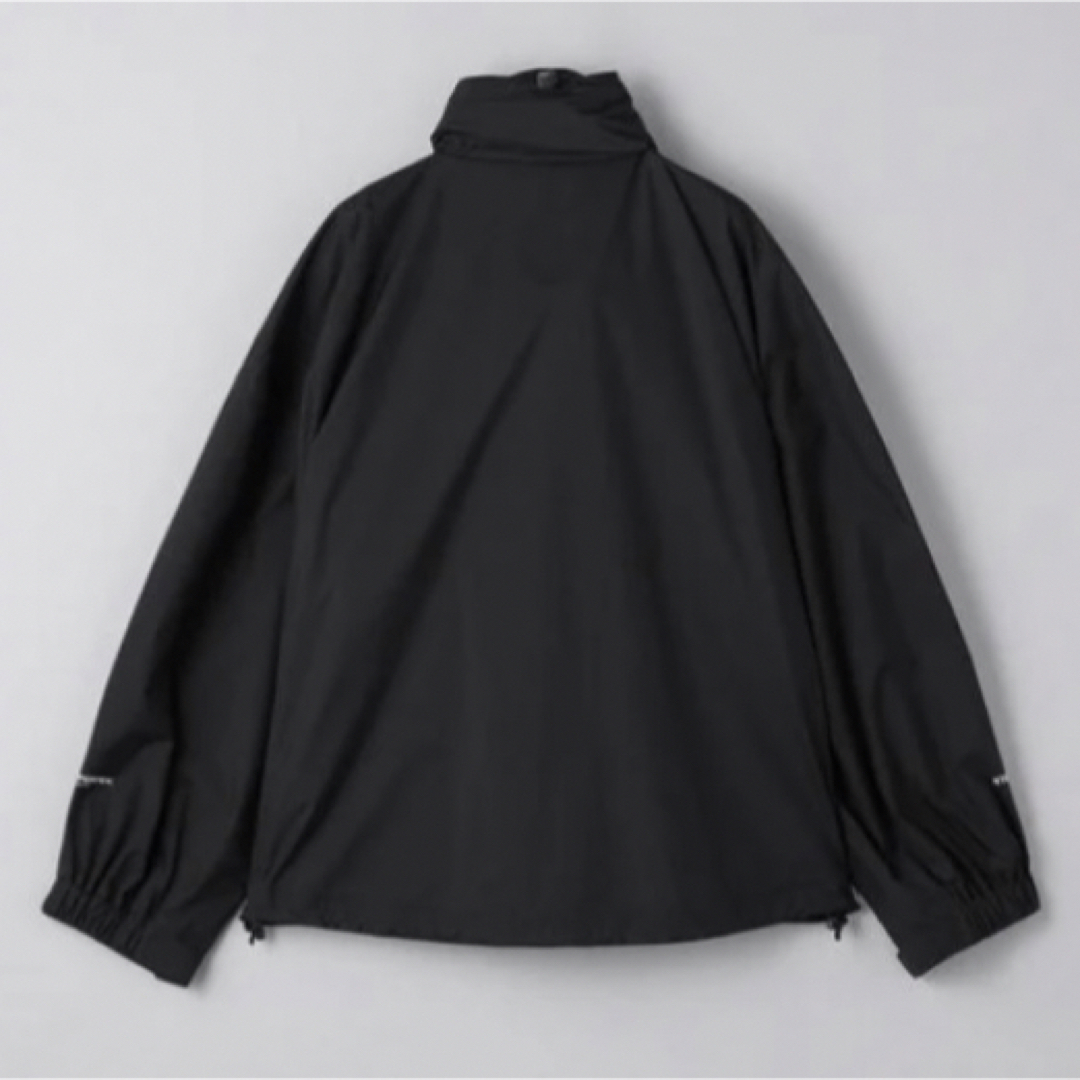 HYKE(ハイク)の【新品未使用】HYKE pertex wep jacket ブラック size5 メンズのジャケット/アウター(ミリタリージャケット)の商品写真