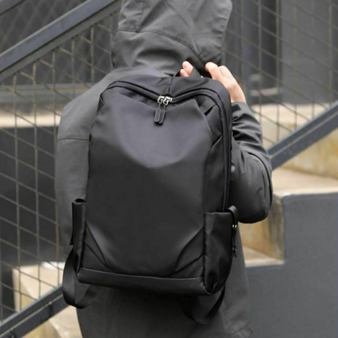 リュック ビネシス バッグ USBケーブル付　通勤　ビジネスバック　ブラック メンズのバッグ(バッグパック/リュック)の商品写真