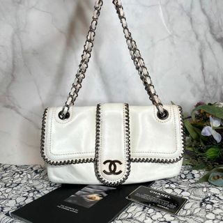 シャネル(CHANEL)のCHANEL シャネル【美品】ラグジュアリーライン マトラッセ ショルダーバッグ(ショルダーバッグ)