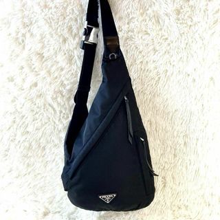 プラダ(PRADA)の【美品 ギャラ付き】PRADA ナイロン 三角ロゴ  ショルダー ボディバッグ(ボディーバッグ)