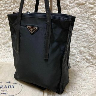 プラダ(PRADA)の美品　プラダ　ハンドバッグ　トートバッグ　ナイロン　三角プレート　黒　白タグ(ハンドバッグ)