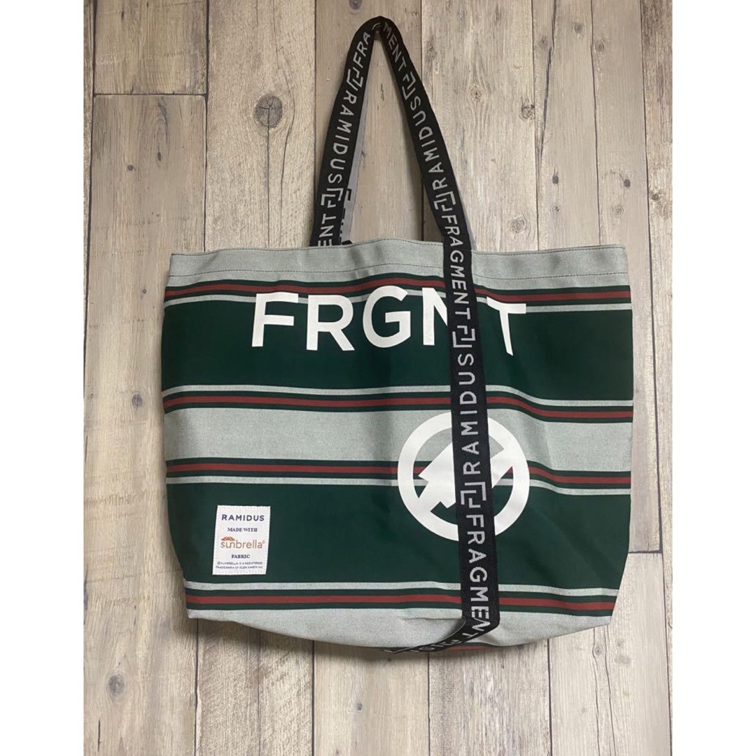 FRAGMENT(フラグメント)のラミダス×フラグメントサンブレラトートバッグ メンズのバッグ(トートバッグ)の商品写真