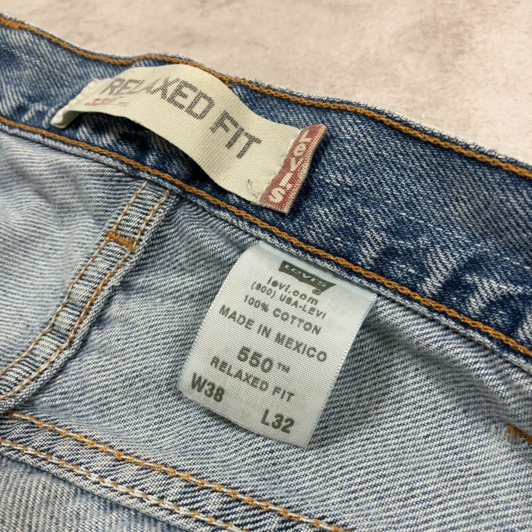 Levi's(リーバイス)の【XXL相当】Levi's 550 W38L32 バギーデニム ブルー 輸入古着 メンズのパンツ(デニム/ジーンズ)の商品写真