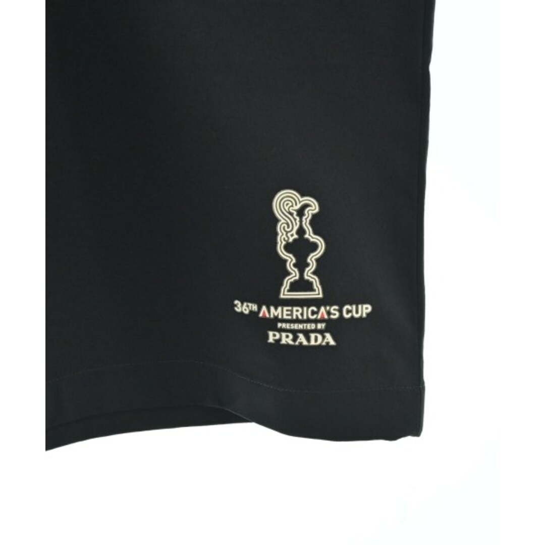 PRADA(プラダ)のPRADA プラダ ショートパンツ XS 黒 【古着】【中古】 レディースのパンツ(ショートパンツ)の商品写真