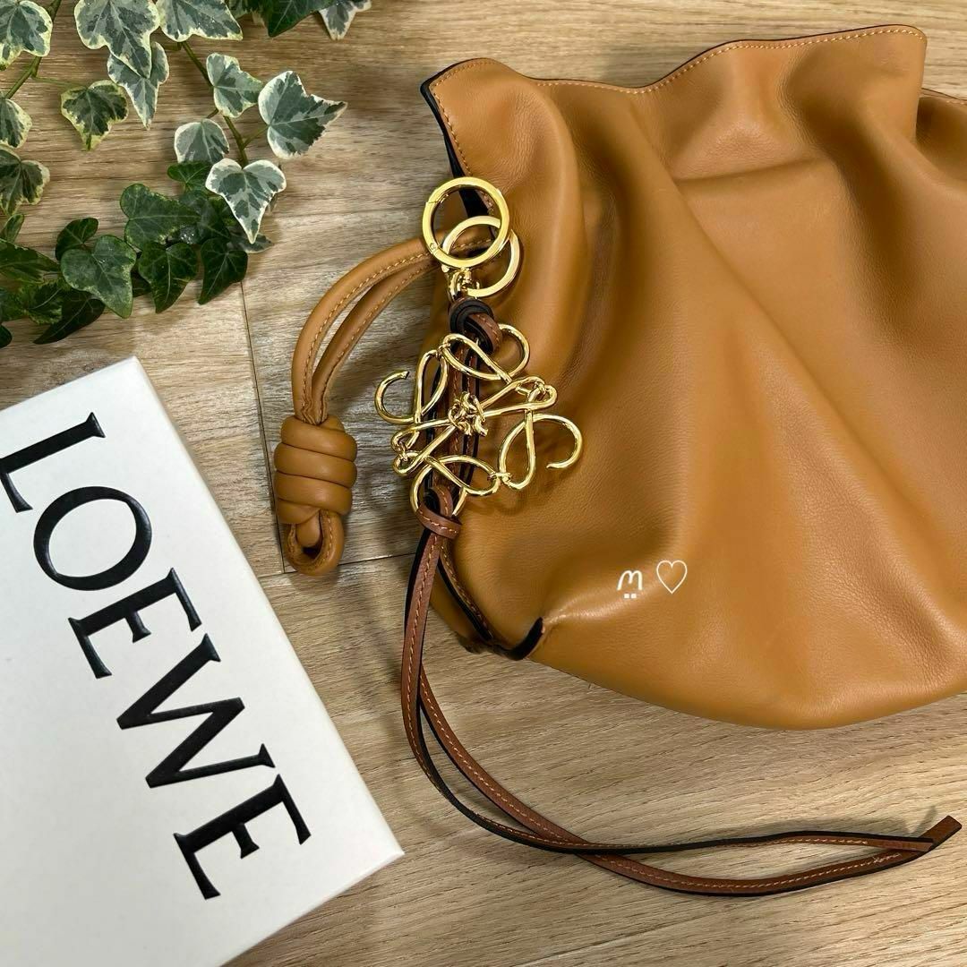 LOEWE(ロエベ)のLOEWE　ロエベ　アナグラム　メタルロゴチャーム　バッグチャーム　キーリング レディースのファッション小物(キーホルダー)の商品写真