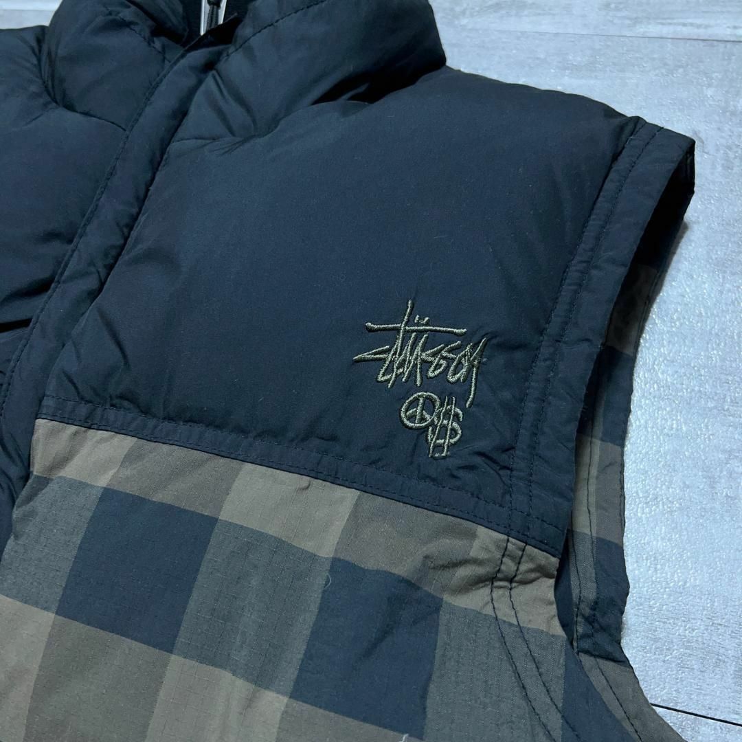 STUSSY(ステューシー)のOLD STUSSY ステューシー チェック柄 ダウンベスト ジャケット L メンズのジャケット/アウター(ダウンベスト)の商品写真