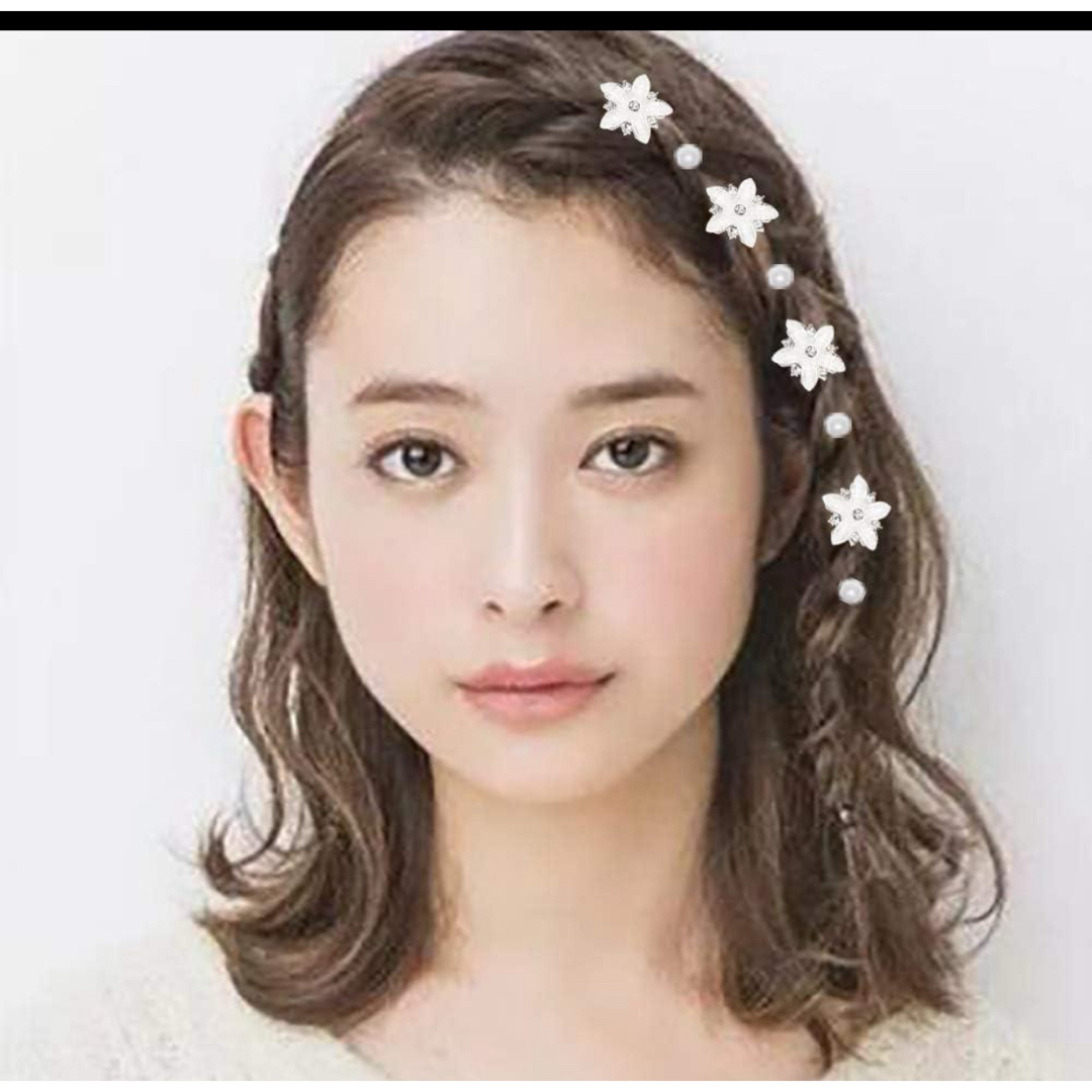 パール 髪飾り 花＆パールのヘアアクセサリー お花かんざし　Ｕピン ヘアピン レディースのヘアアクセサリー(バレッタ/ヘアクリップ)の商品写真