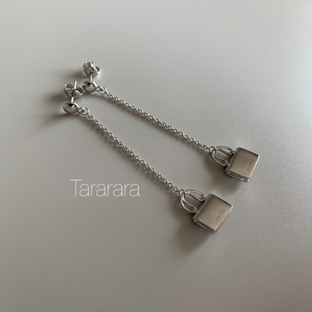 ●silver925 cz H bag ピアスS● レディースのアクセサリー(ピアス)の商品写真