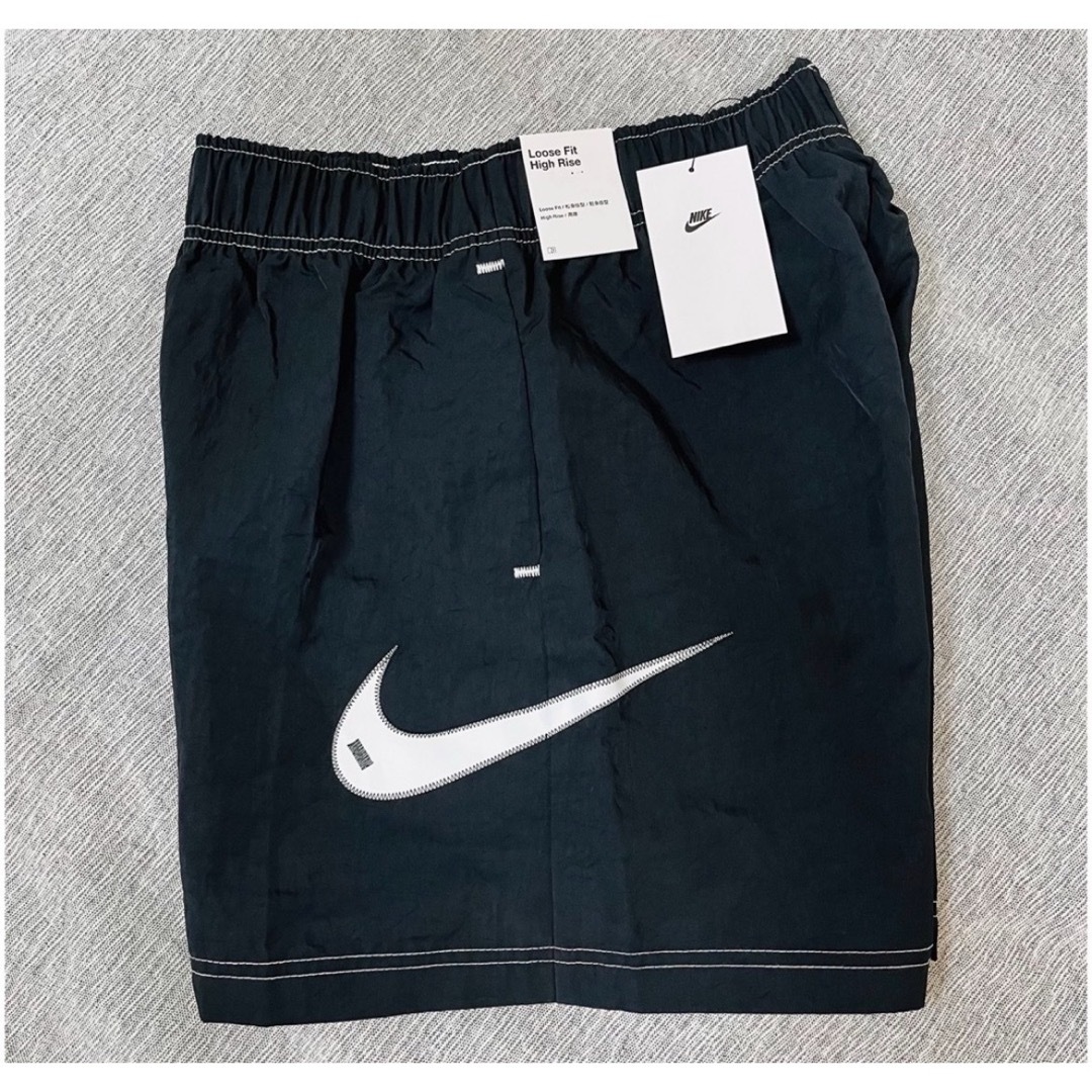 NIKE - ナイキ ビッグスウッシュ ウーブンハーフパンツ XLサイズ NIKE - ナイキ ビッグスウッシュ ウーブンハーフパンツ XLサイズ