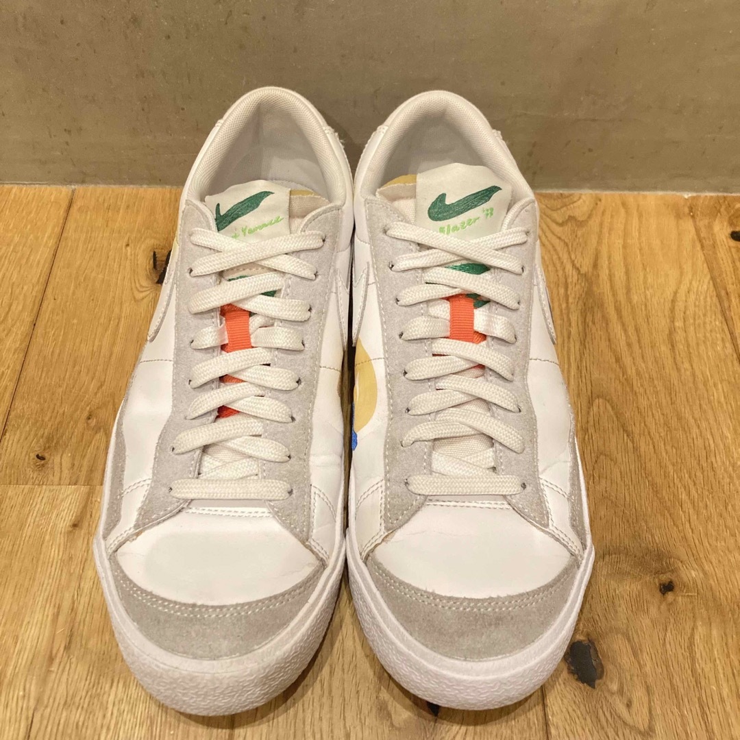 NIKE(ナイキ)のNike Blazer Low 77 Flyleather スニーカー　メンズ メンズの靴/シューズ(スニーカー)の商品写真