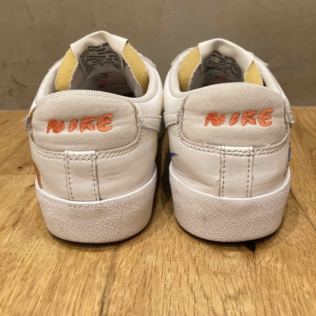 NIKE(ナイキ)のNike Blazer Low 77 Flyleather スニーカー　メンズ メンズの靴/シューズ(スニーカー)の商品写真