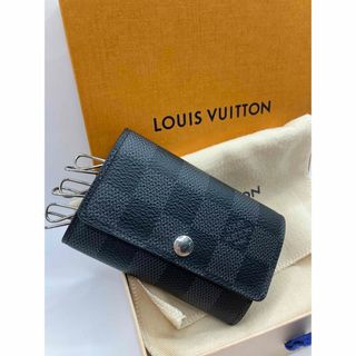 ルイヴィトン(LOUIS VUITTON)の【ルイ・ヴィトン】ほぼ未使用品★ダミエグラフィット　キーケース6連タイプkey6(キーケース)