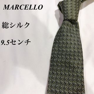 美品★MARCELLO★グリーン★小紋柄★総柄★総シルク★ネクタイ★9.5(ネクタイ)