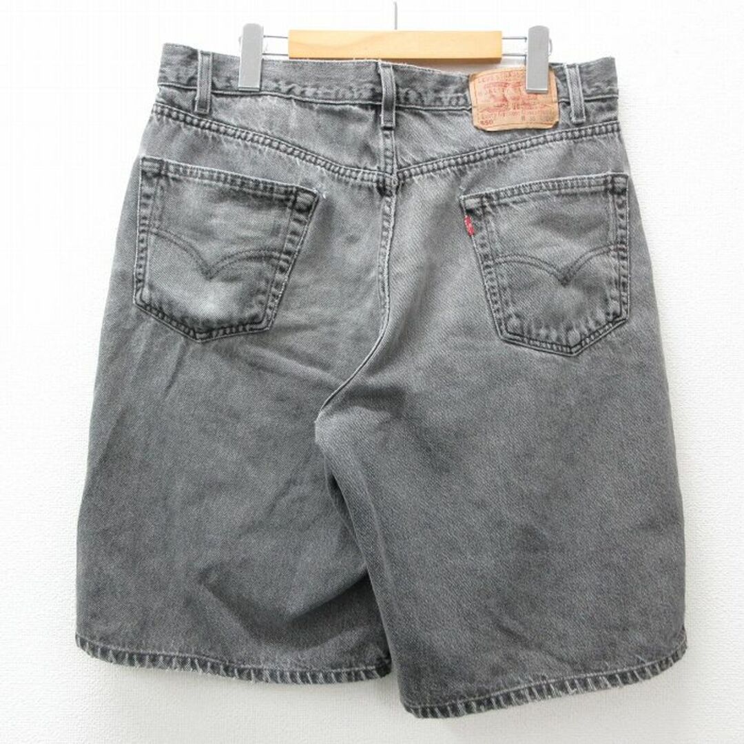 Levi's(リーバイス)のW36★古着 リーバイス Levis 550 ショート パンツ ショーツ メンズ 90年代 90s 黒 ブラック デニム 【spe】 24apr16 中古 ボトムス 短パン ショーパン ハーフ メンズのパンツ(ワークパンツ/カーゴパンツ)の商品写真