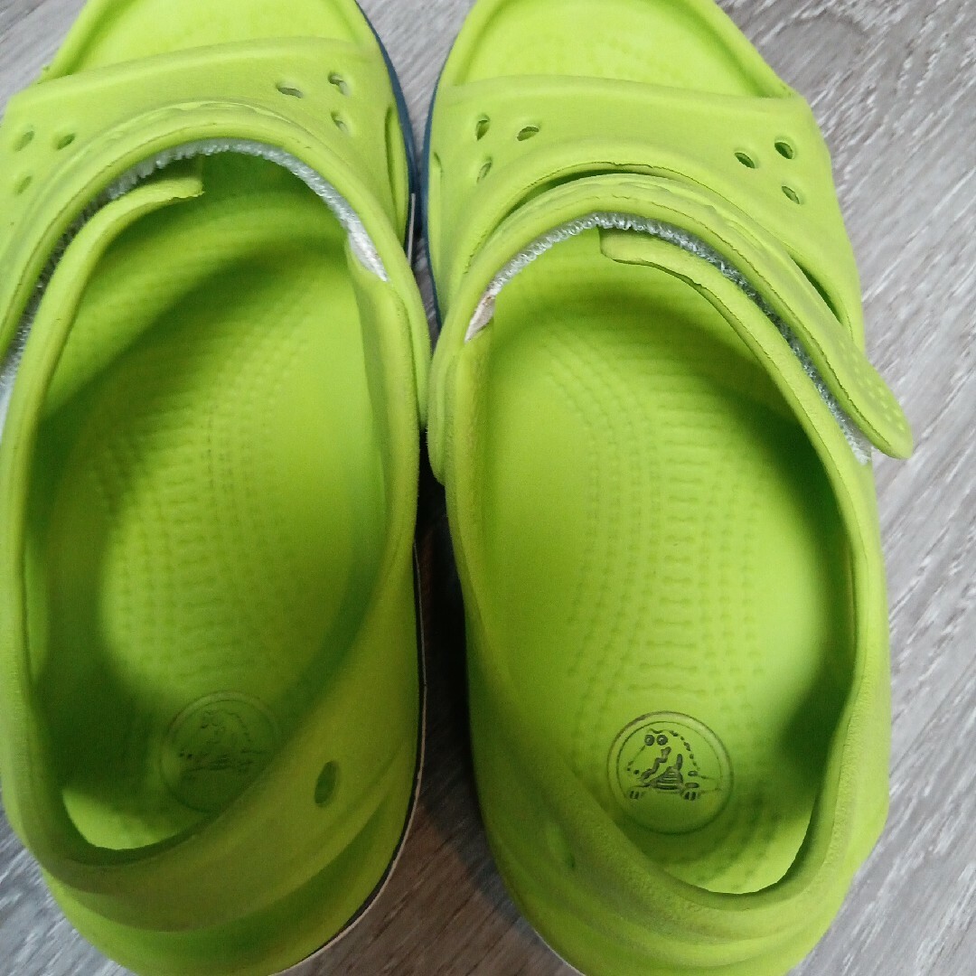 crocs(クロックス)のクロックス　サンダル　c12 キッズ/ベビー/マタニティのキッズ靴/シューズ(15cm~)(サンダル)の商品写真