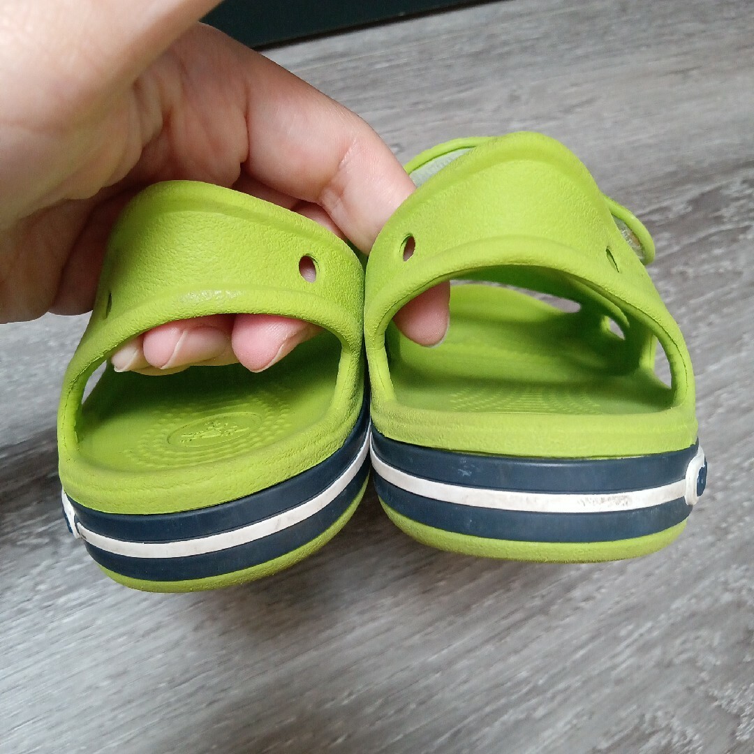 crocs(クロックス)のクロックス　サンダル　c12 キッズ/ベビー/マタニティのキッズ靴/シューズ(15cm~)(サンダル)の商品写真