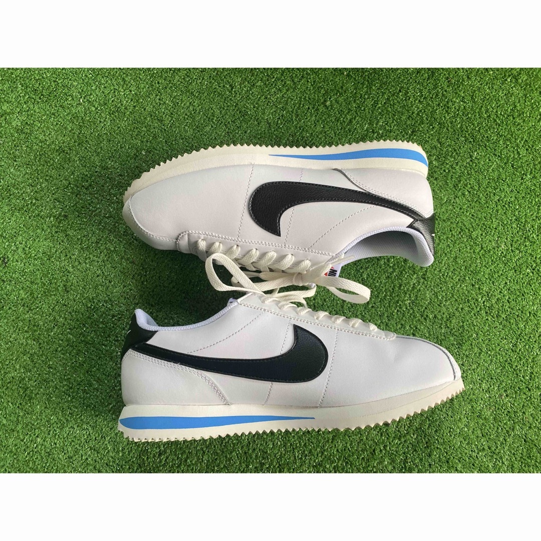 NIKE(ナイキ)のNIKE CORTEZ ナイキ　コルテッツ（DM4044-100） メンズの靴/シューズ(スニーカー)の商品写真