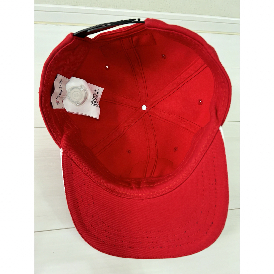 MONCLER(モンクレール)のMONCLER モンクレール ベースボール キャップ 赤 レッド 超美品 メンズの帽子(キャップ)の商品写真